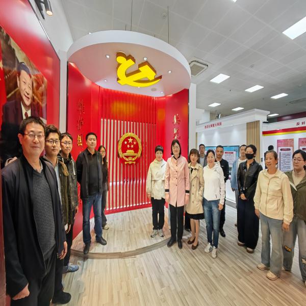 市财政局（国资委）积极组织开展全民国家安全教育日普法宣传活动